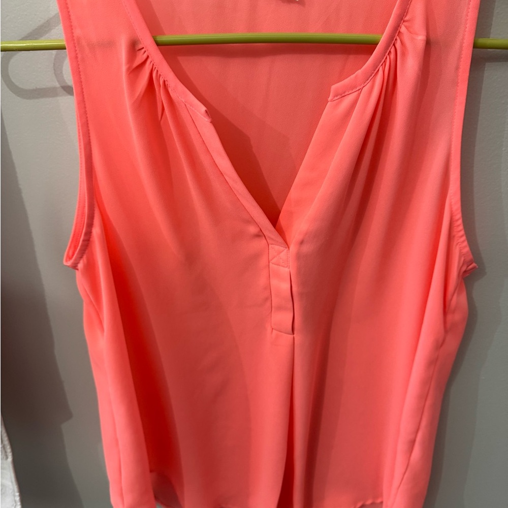Lush Coral V-Neck Sleeveless Blouse